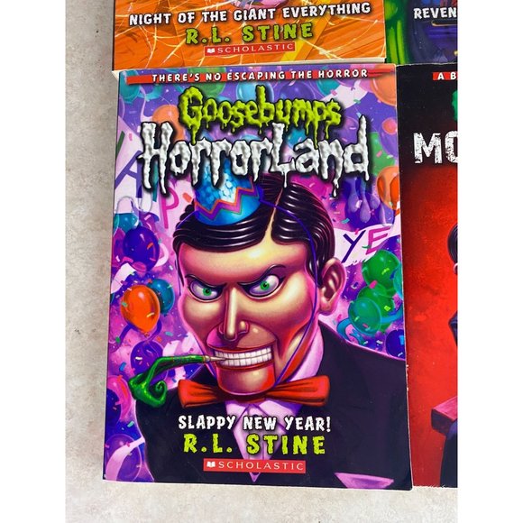 Goosebumps R.L. Stine  Lot Of 4 Paperback Novels - Picture 5 of 6